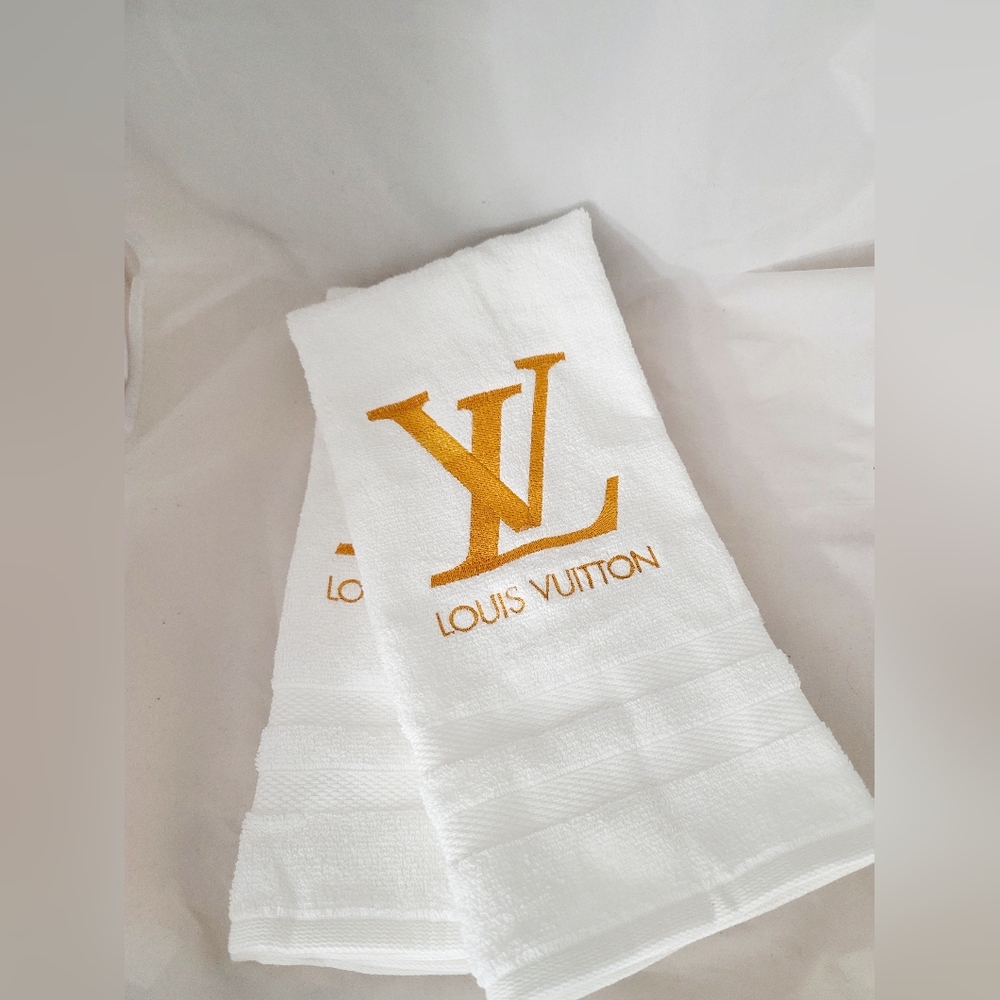 Embroidered Louis Vuitton Hand Towel - Picture 3 of 4